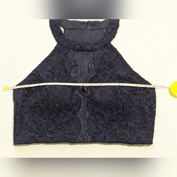 City Studio 2 Piece Lace Peekaboo A-Lined Flyaway Formal Gown W/ Pockets - Picture 9 of 14